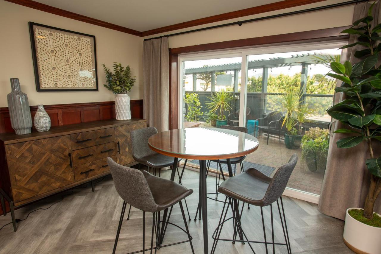 Shearwater Inn ลินคอล์น ซิตี้ ภายนอก รูปภาพ