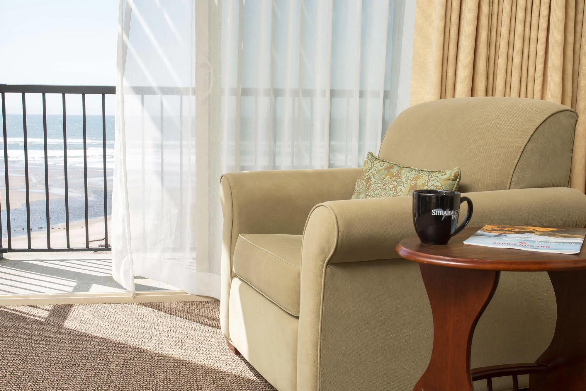 Shearwater Inn ลินคอล์น ซิตี้ ภายนอก รูปภาพ
